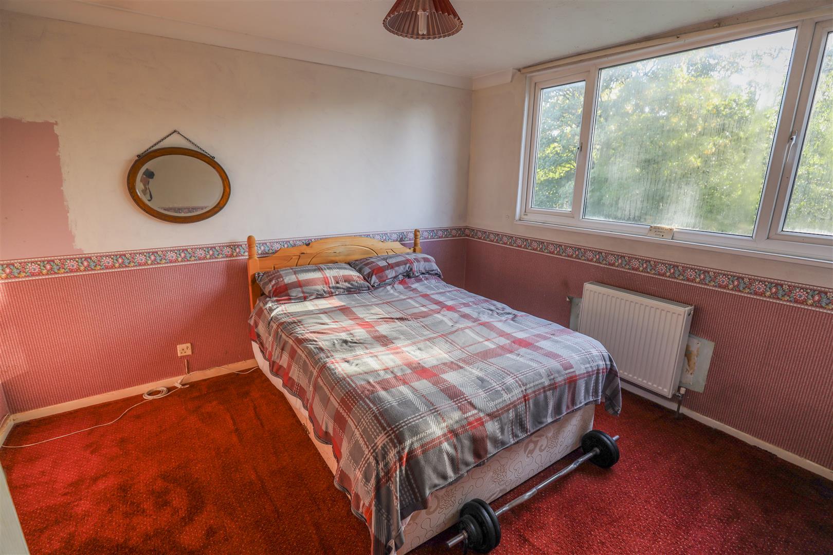 11 Wolfe Close, Cowbridge, Vale of Glamorgan, CF71 7AZ